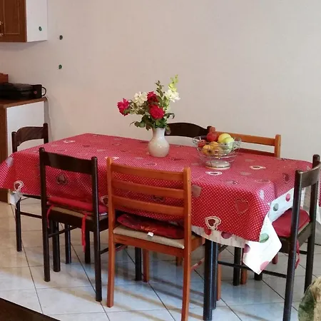 Apartamento With Parking Space Valbandon, Fazana - 7305 *